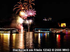Bahnreise Koblenz Rhein Bordfest Feuerwerk Rheinschifffahrt Schwimmendes Federwei�enfest Goldener Weinherbst Bacharach